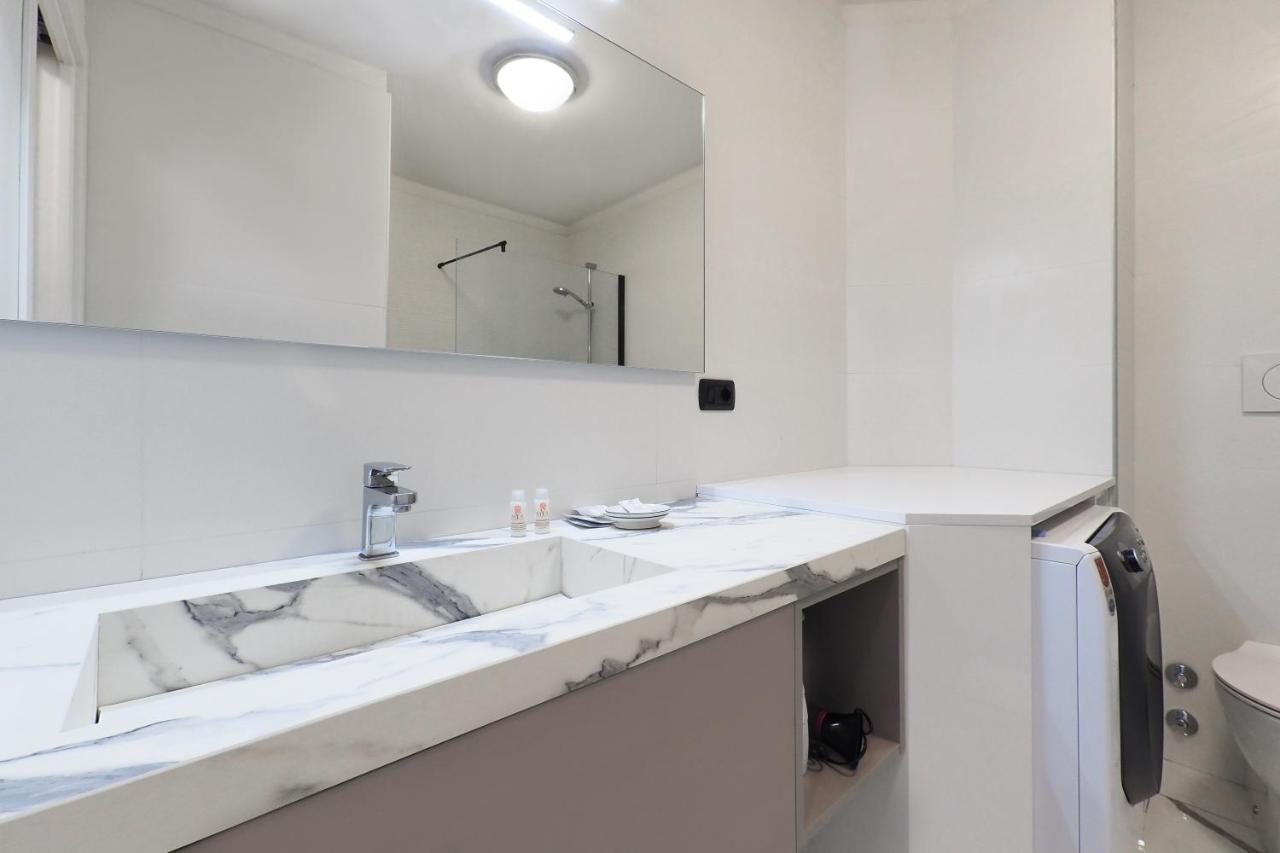 Duomo Luxury Apartment IV Milano Eksteriør billede